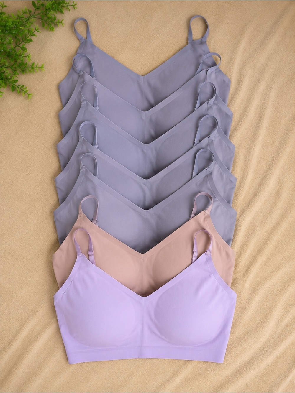 Seamless V-Neck Bralette - M 9 Pack